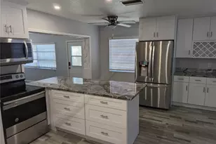 206 N Gunlock Ave, Tampa, FL 33609 - Photo 3
