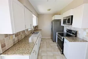12909 83rd Ave, Seminole, FL 33776 - Photo 3