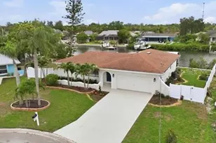 604 Kingston Ct, Apollo Beach, FL 33572 - Photo 49