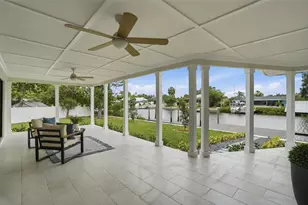 604 Kingston Ct, Apollo Beach, FL 33572 - Photo 35