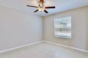 31707 Sun Kettle Loop, Wesley Chapel, FL 33545 - Photo 11