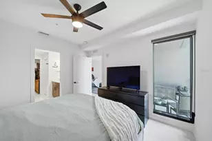 132 Mirror Lake, Saint Petersburg, FL 33701 - Photo 21