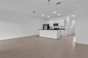 8948 Gallantree Pl, Land O Lakes, FL 34637 - Photo 11