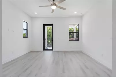 7015 N Central Avenue #Unit D, Tampa, FL 33604 - Photo 17