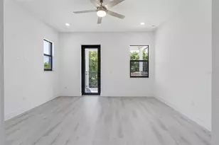 7015 N Central Ave, Tampa, FL 33604 - Photo 17