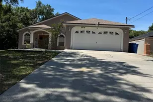 9814 Oslin St, Tampa, FL 33615 - Photo 1