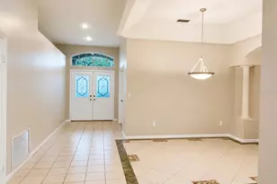 1625 Powder Ridge Dr, Valrico, FL 33594 - Photo 3