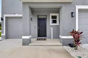 416 Mangrove Shade Cir, Apollo Beach, FL 33572 - Photo 9