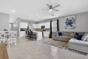 416 Mangrove Shade Cir, Apollo Beach, FL 33572 - Photo 5
