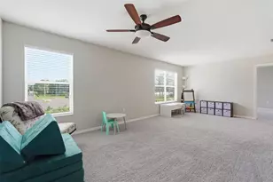8836 Cameron Crest Dr, Tampa, FL 33626 - Photo 25