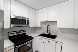 6710 S Cortez St, Tampa, FL 33616 - Photo 9