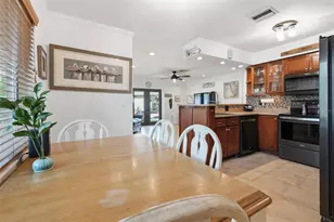 961 Lexington Dr, Dunedin, FL 34698 - Photo 11