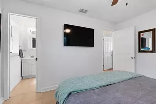 961 Lexington Dr, Dunedin, FL 34698 - Photo 11
