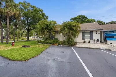 561 Laguna Vista Court, Largo, FL 33771 - Photo 1