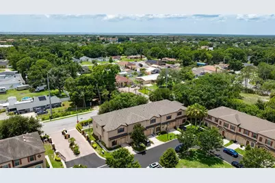10285 Villa Palazzo Court, Tampa, FL 33615 - Photo 39