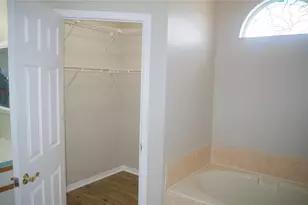 4207 Elba Pl, Valrico, FL 33596 - Photo 23