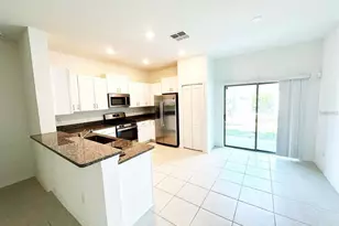 8239 Crescent Oaks Dr, New Port Richey, FL 34655 - Photo 5
