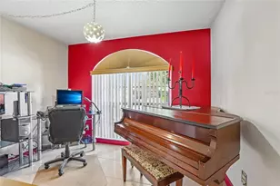 8208 Riverboat Dr, Tampa, FL 33637 - Photo 37