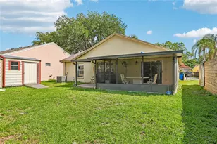 8208 Riverboat Dr, Tampa, FL 33637 - Photo 41