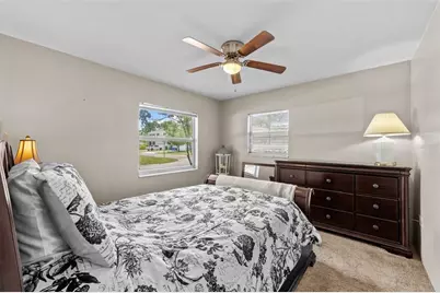 6737 Laurel Street N, Saint Petersburg, FL 33702 - Photo 15