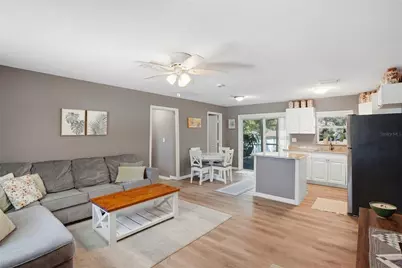 1512 E Hanna Avenue, Tampa, FL 33610 - Photo 5