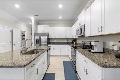 31940 Blue Passing Loop, Wesley Chapel, FL 33545 - Photo 11