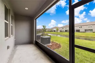 31940 Blue Passing Loop, Wesley Chapel, FL 33545 - Photo 37