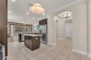 17433 New Cross Cir, Lithia, FL 33547 - Photo 5