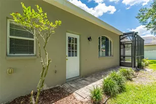 15211 Merlinglen Pl, Lithia, FL 33547 - Photo 7