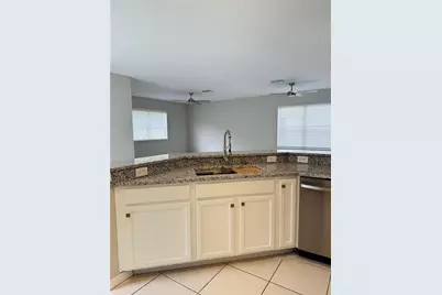 3517 Trapnell Ridge Drive, Plant City, FL 33567 - Photo 17