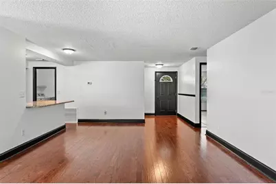 12419 Hidden Brook Drive, Tampa, FL 33624 - Photo 11