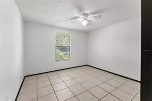 12419 Hidden Brook Dr, Tampa, FL 33624 - Photo 19