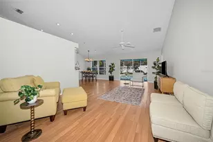 1721 Hunter Ln, Tarpon Springs, FL 34689 - Photo 9