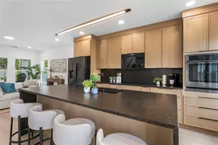 4613 Queensboro Ave S, Saint Petersburg, FL 33711 - Photo 9