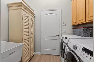 11721 Gothic Ln, Tampa, FL 33626 - Photo 23