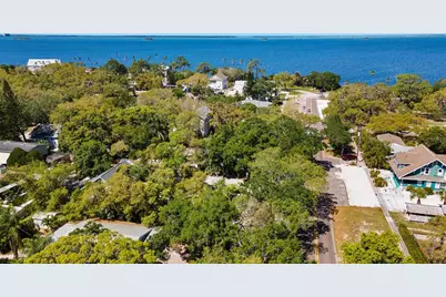 515 Crystal Beach Avenue, Crystal Beach, FL 34681 - Photo 47