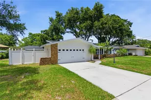 1656 Webb Dr, Clearwater, FL 33755 - Photo 45