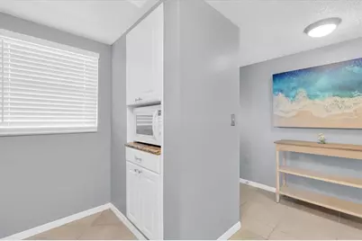 719 Pinellas Bayway S #110, Saint Petersburg, FL 33715 - Photo 15