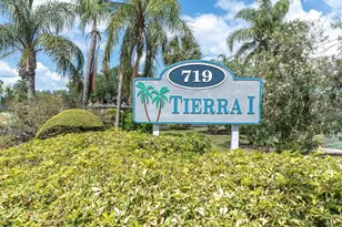 719 Pinellas Bayway S, Saint Petersburg, FL 33715 - Photo 3