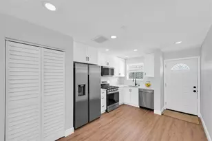 6025 Shore Blvd S, Gulfport, FL 33707 - Photo 15