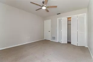 12056 93rd St, Largo, FL 33773 - Photo 11