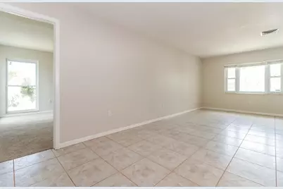 12056 93rd Street, Largo, FL 33773 - Photo 3