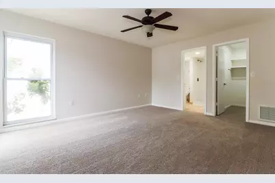 12056 93rd Street, Largo, FL 33773 - Photo 9