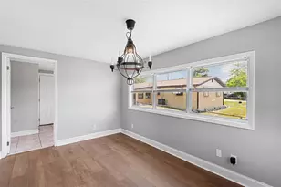 39014 Kirkland Dr, Zephyrhills, FL 33542 - Photo 17