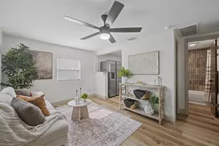4970 43rd Ave N, Saint Petersburg, FL 33709 - Photo 3