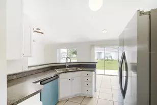 954 Derbyshire Dr, Kissimmee, FL 34758 - Photo 9