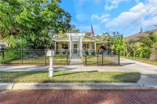 116 Read St, Tarpon Springs, FL 34689 - Photo 3