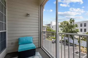 3302 Bay Club Cir, Tampa, FL 33607 - Photo 15