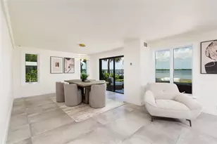 412 Shore Dr E, Oldsmar, FL 34677 - Photo 15