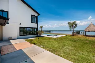 412 Shore Dr E, Oldsmar, FL 34677 - Photo 35